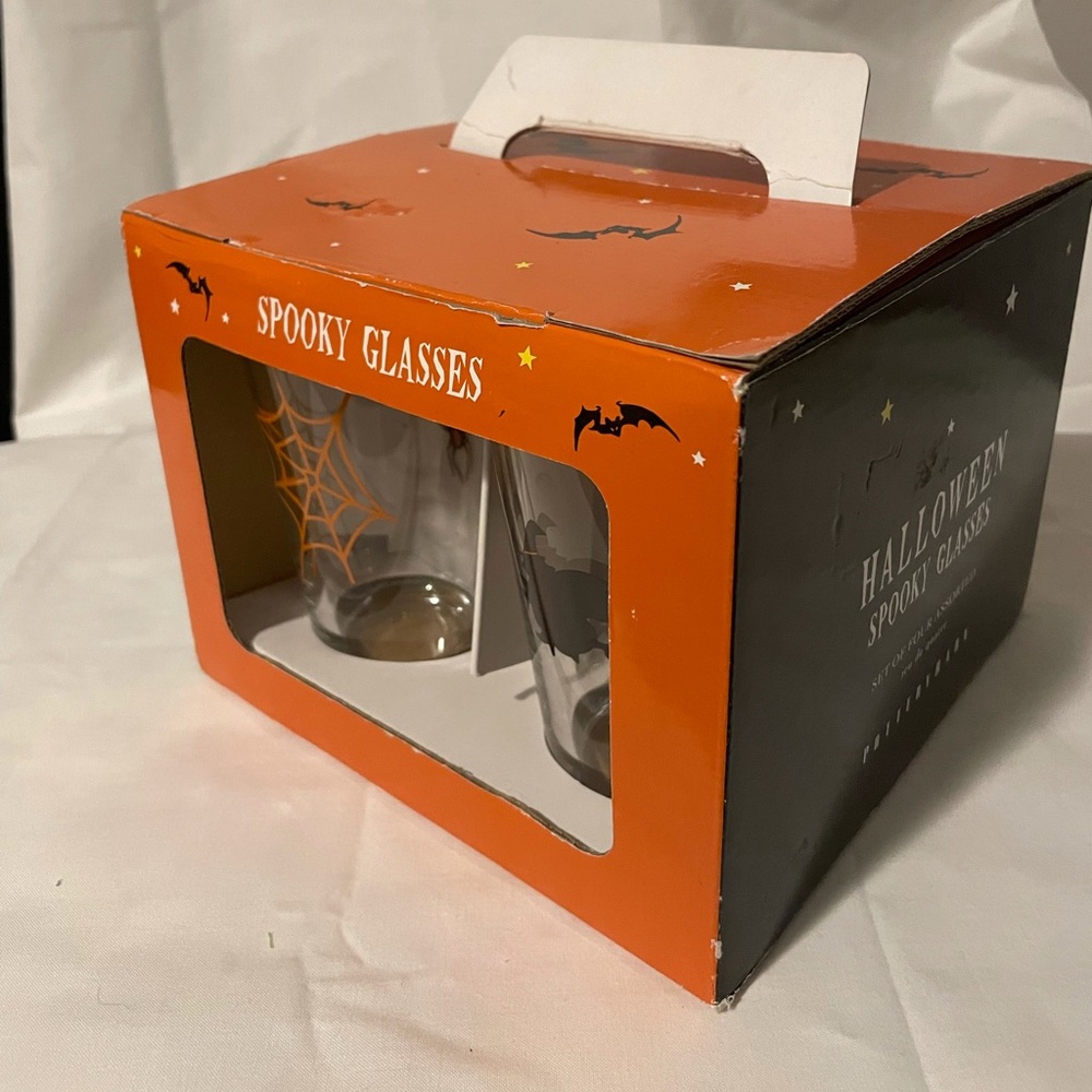 Pottery Barn Spooky Glasses Halloween Themed Glasses Set if 4